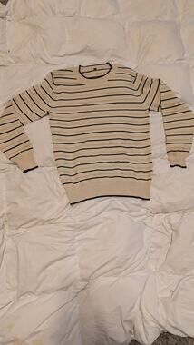 Arach&Cloz Women’s Striped Knit Sweater Medium Beige Black Crewneck Pullover